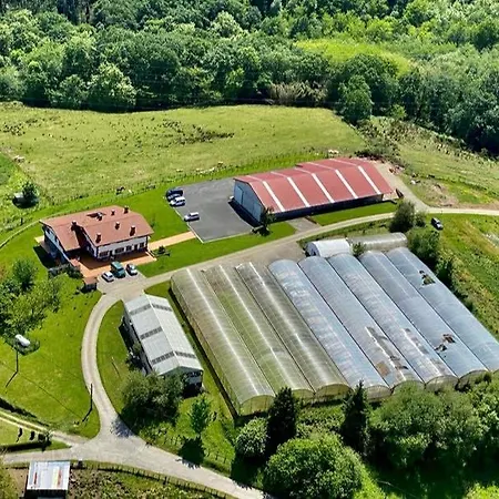 Casa rural Larre Aundi