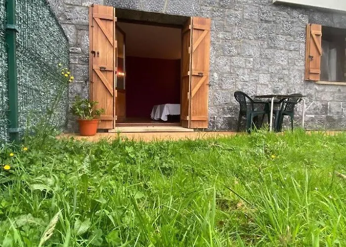 Larre Aundi Landhaus Rentería